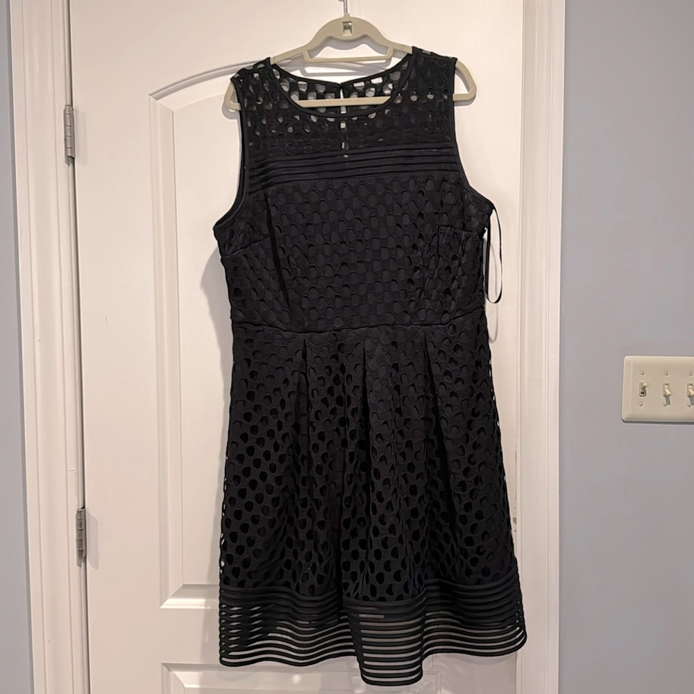 Plus size black dress